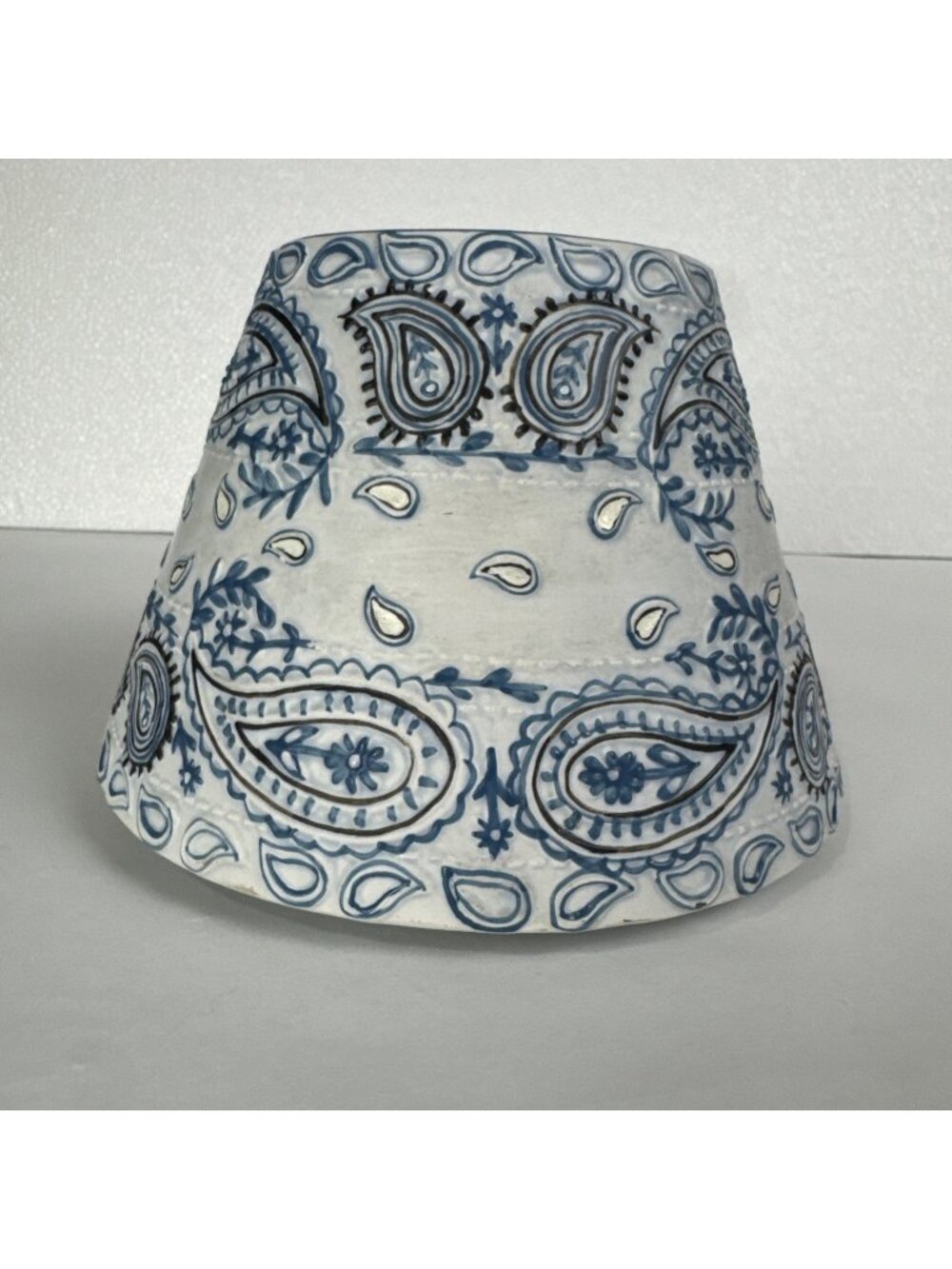 Yankee Candle Blue White Paisley Large Candle Topper shade country rustic floral